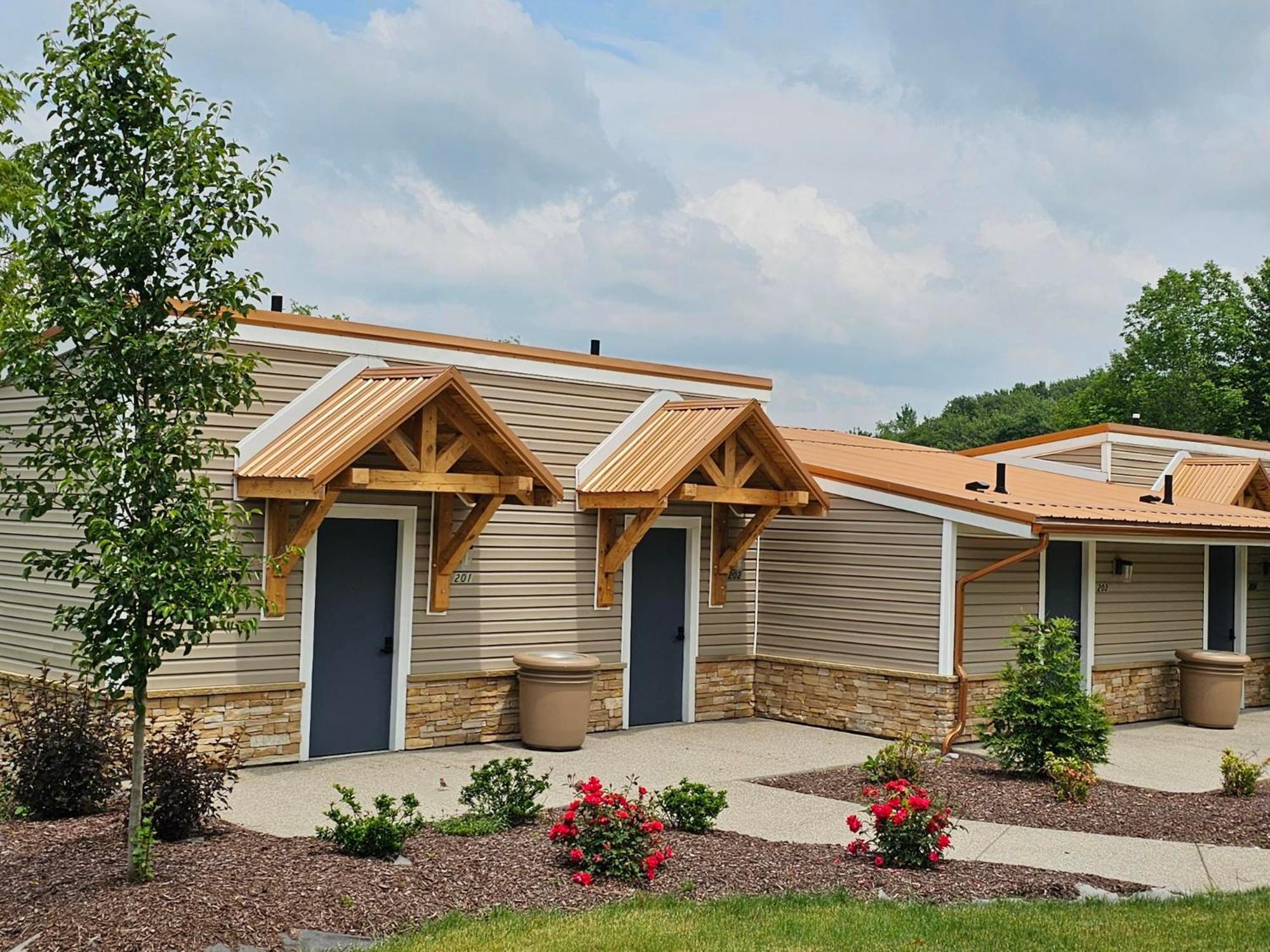 Lodge At Chalk Hill Exterior photo
