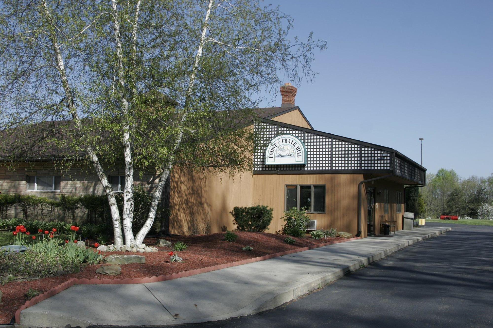 Lodge At Chalk Hill Exterior photo
